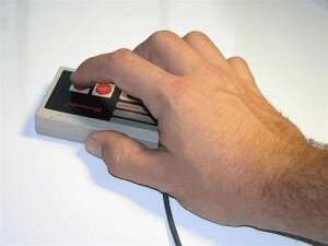 Ratón óptico fabricado en base a un control del NES